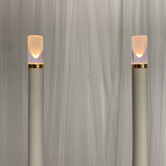 A pair of Vintage 90’s Ikea battery operated off white display candle/lamp - Picture 3 of 15